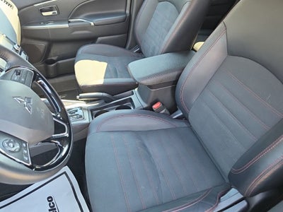 2025 Mitsubishi Outlander Sport S