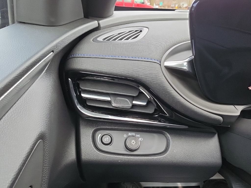 2025 Buick Envista Sport Touring