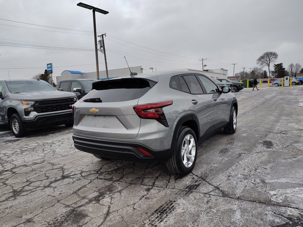 2026 Chevrolet Trax LS