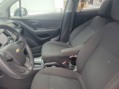 2022 Chevrolet Trax LS