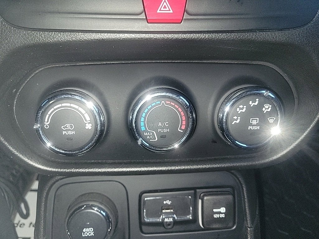 2016 Jeep Renegade 75th Anniversary