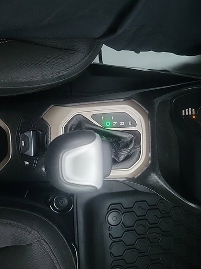 2016 Jeep Renegade 75th Anniversary