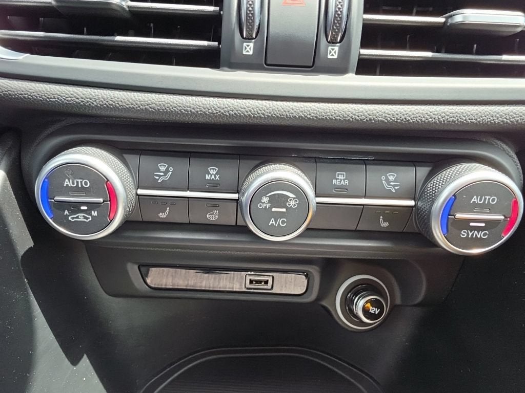 2021 Alfa Romeo Giulia Ti AWD